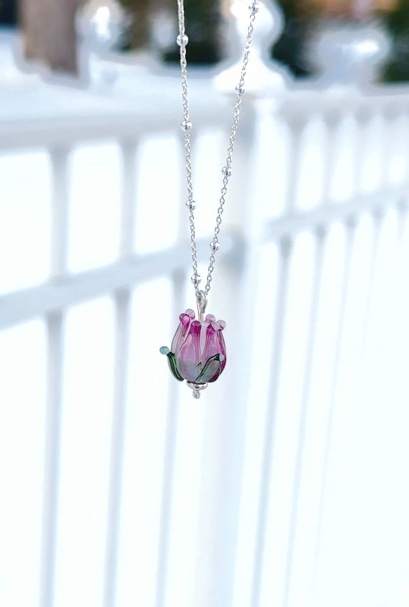 rosebud necklace